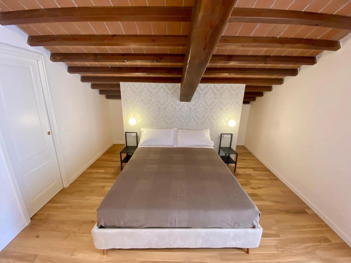 Residenza D'Epoca Dei Fondachi Hotel Sarzana Kültér fotó